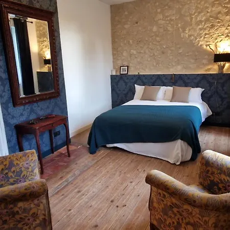 Frühstückspension Domaine De Bole , 3*