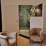 Domaine De Bole , 4* Condom