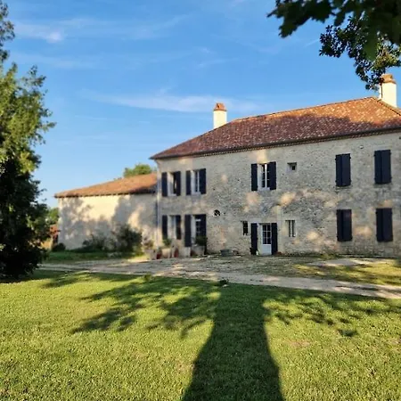 Domaine De Bole , B&B 콩돔