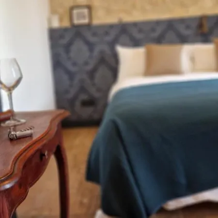 Domaine De Bole , فندق مبيت وإفطار